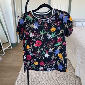Floral t-shirt blouse.